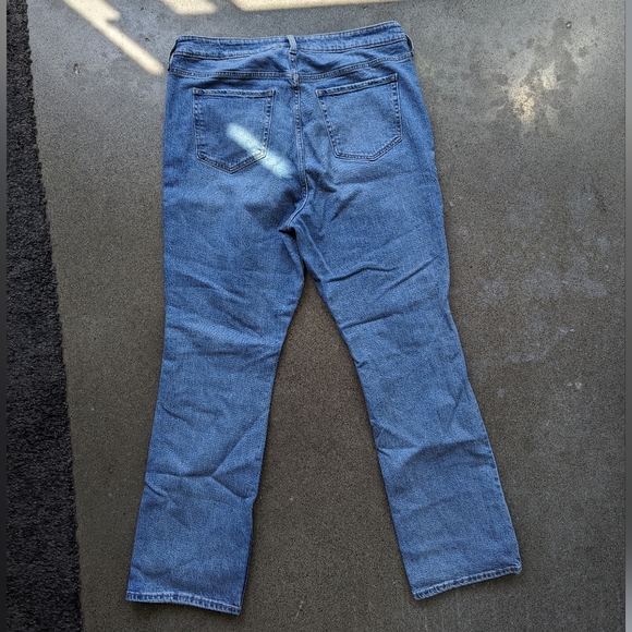 Old Navy - Boot-cut Jeans - Picture 2 of 2